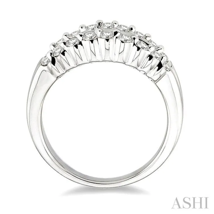 1 Ctw Baguette and Round Cut Diamond Band in 14K White Gold