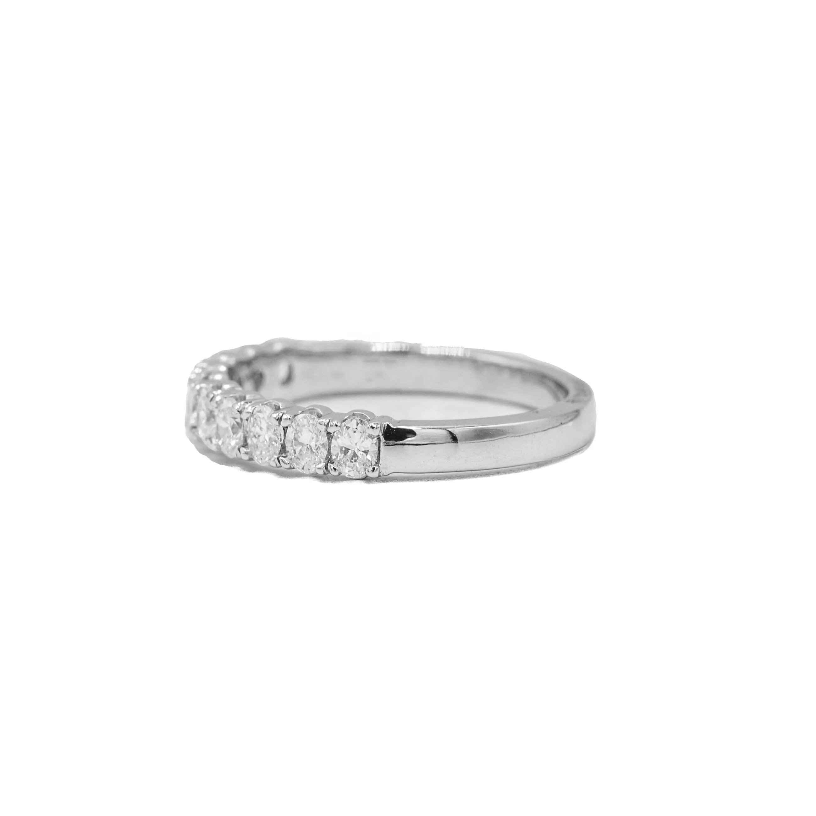 14kw .59ctw Oval Anniversary Diamond Band