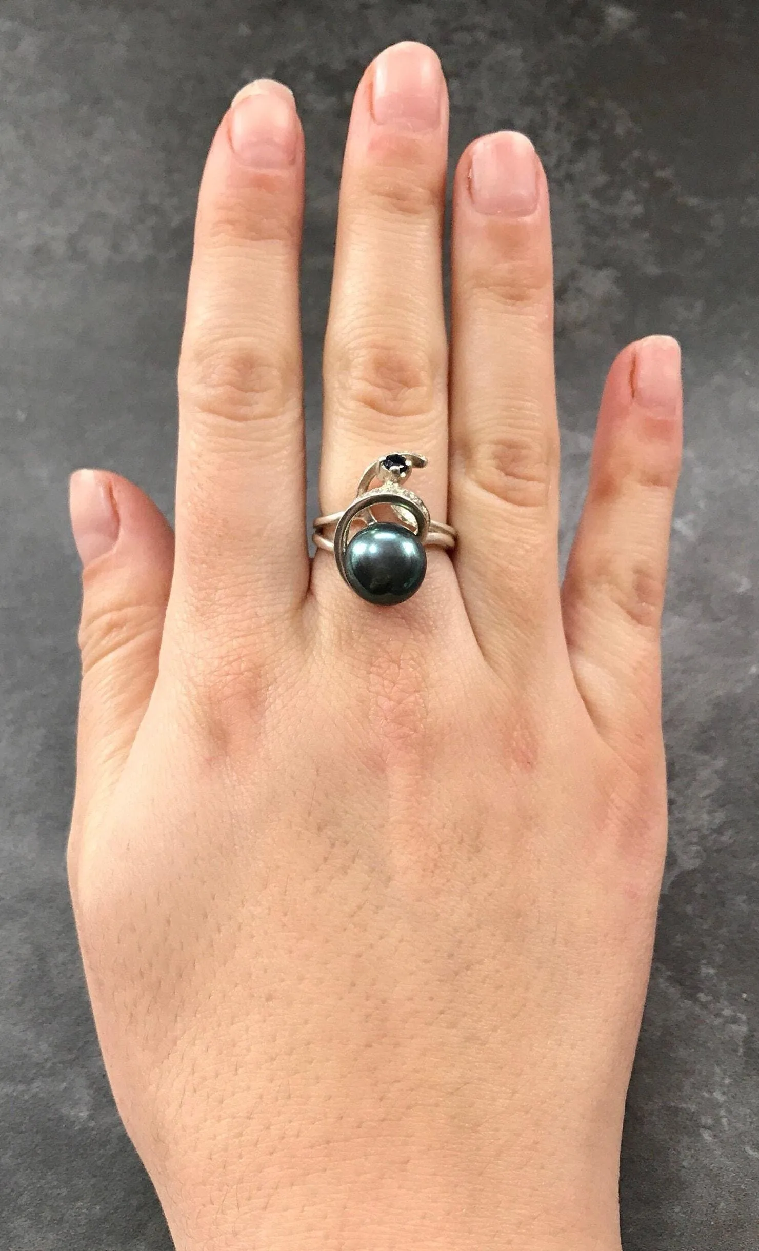 Artistic Black Pearl Ring - Genuine Black Pearl Ring - Statement Black Pearl Ring