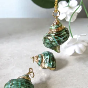 Green Conch Shells Necklaces