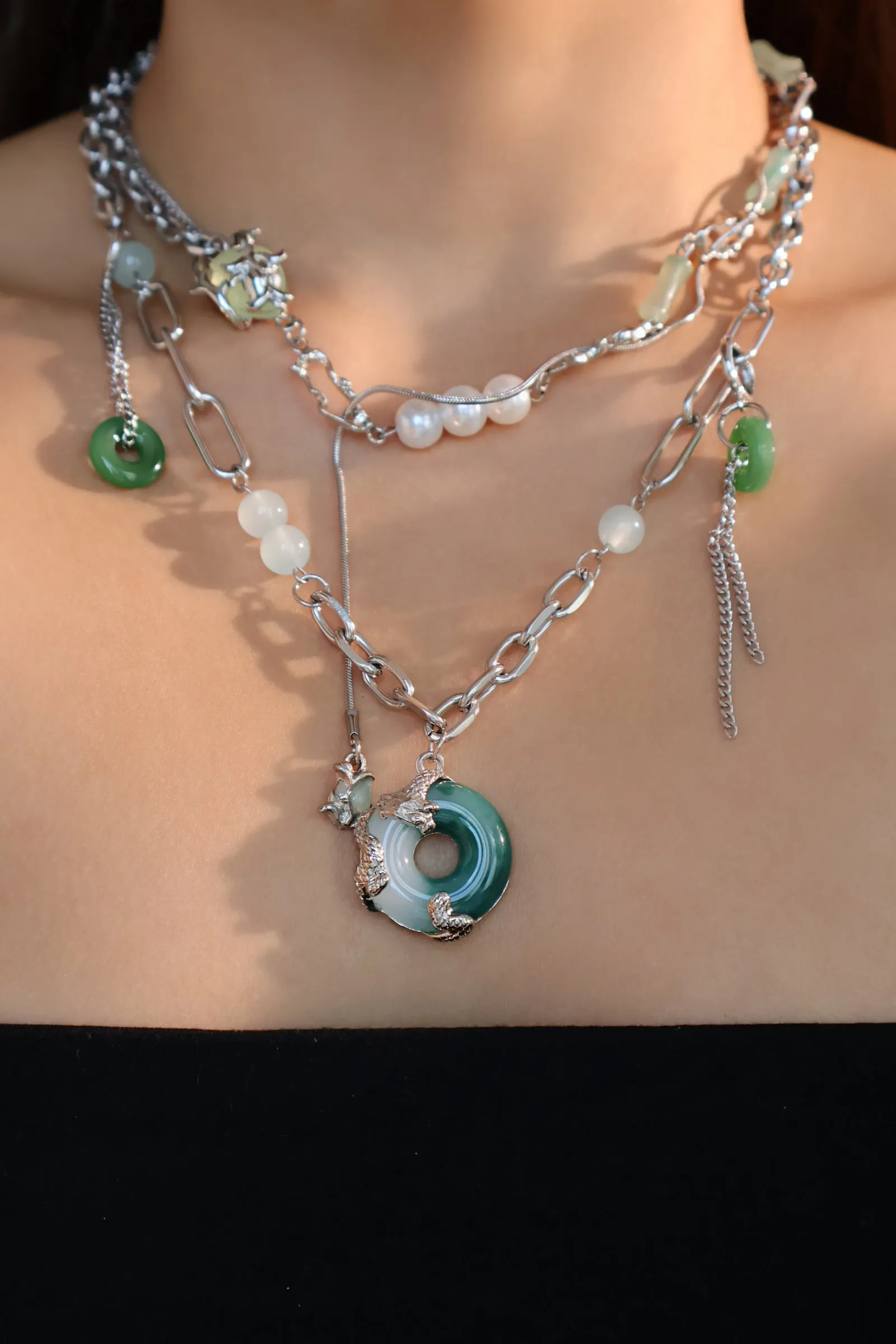 Platinum Plated Jade Pearls Necklace