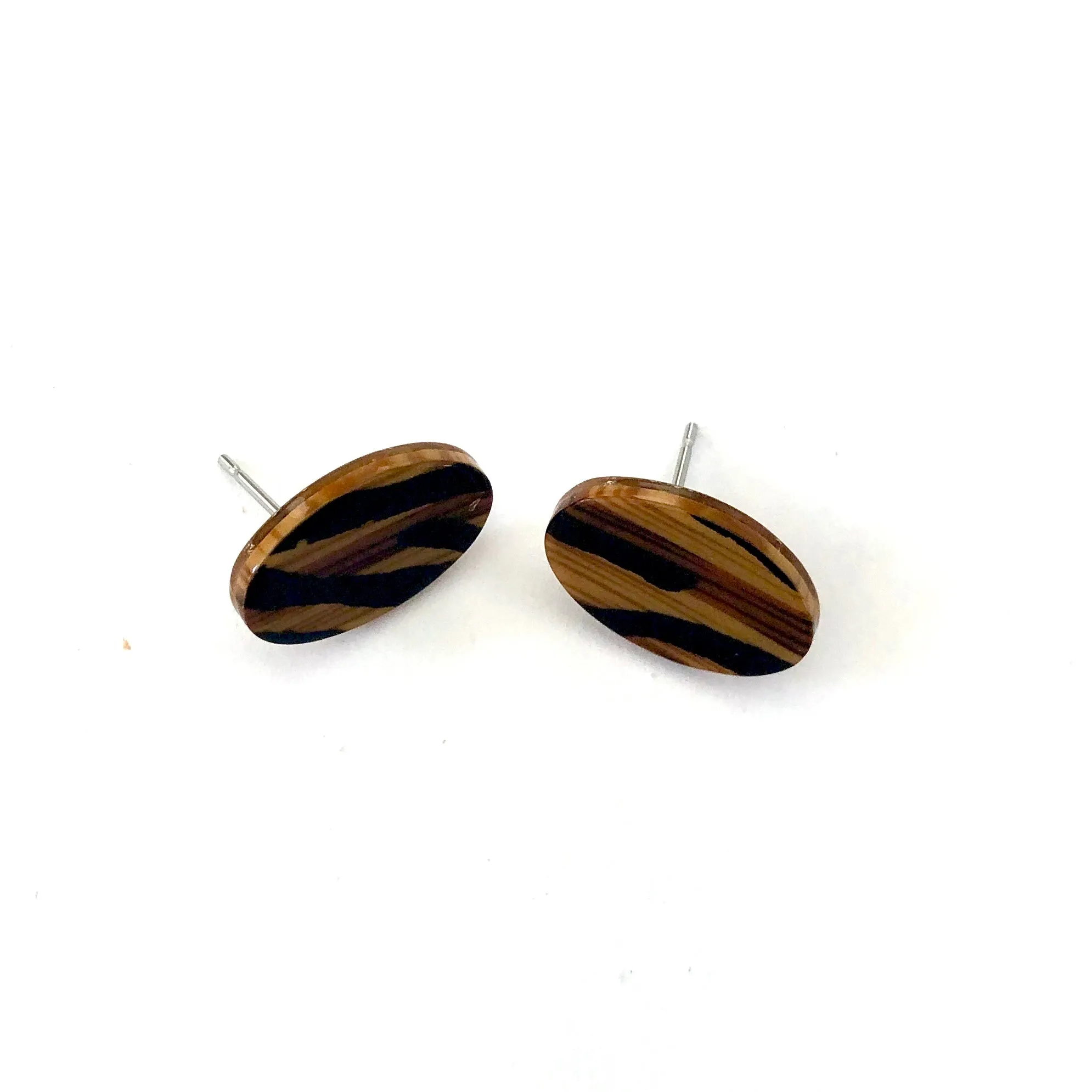 Tiger Striped Oval Stud Earrings