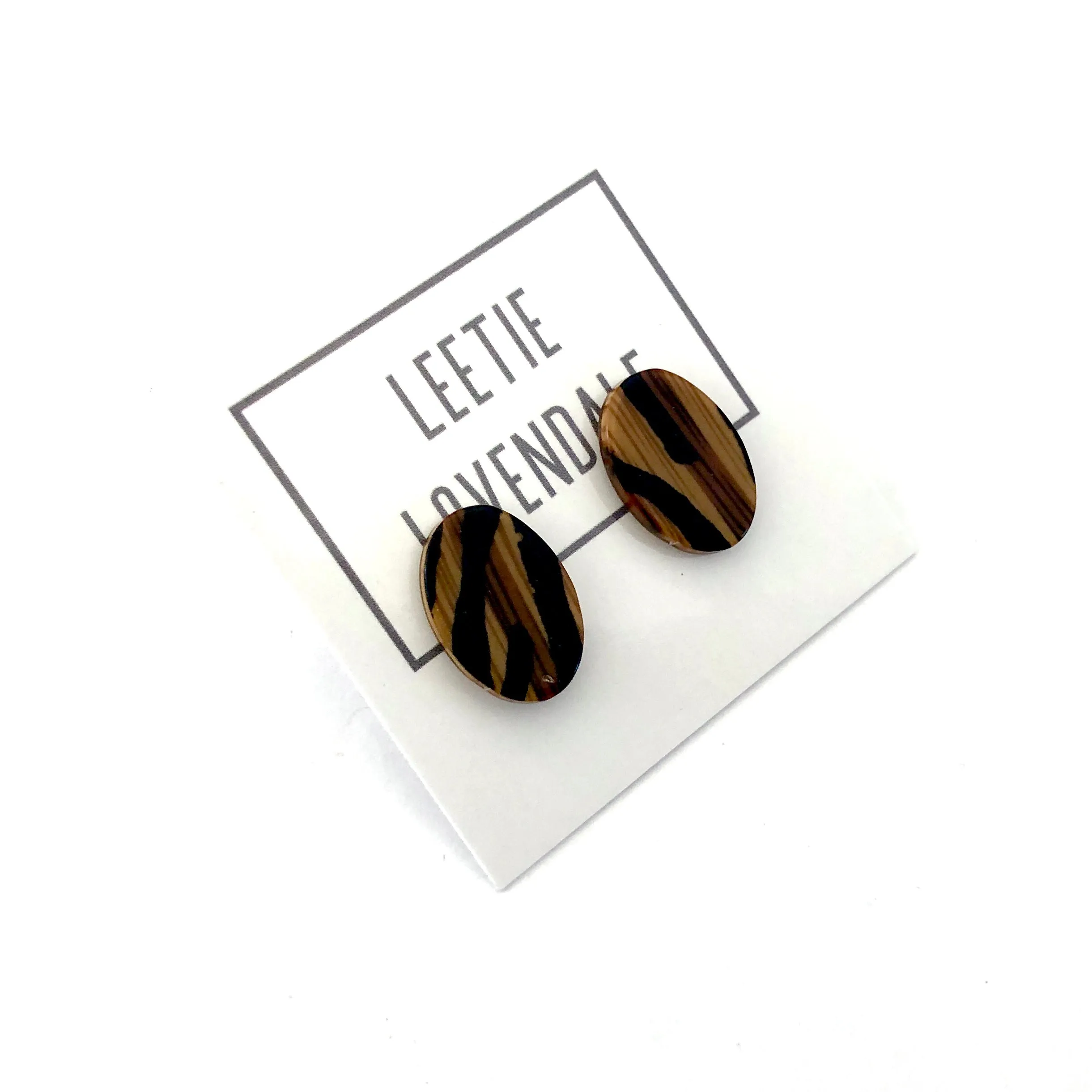 Tiger Striped Oval Stud Earrings