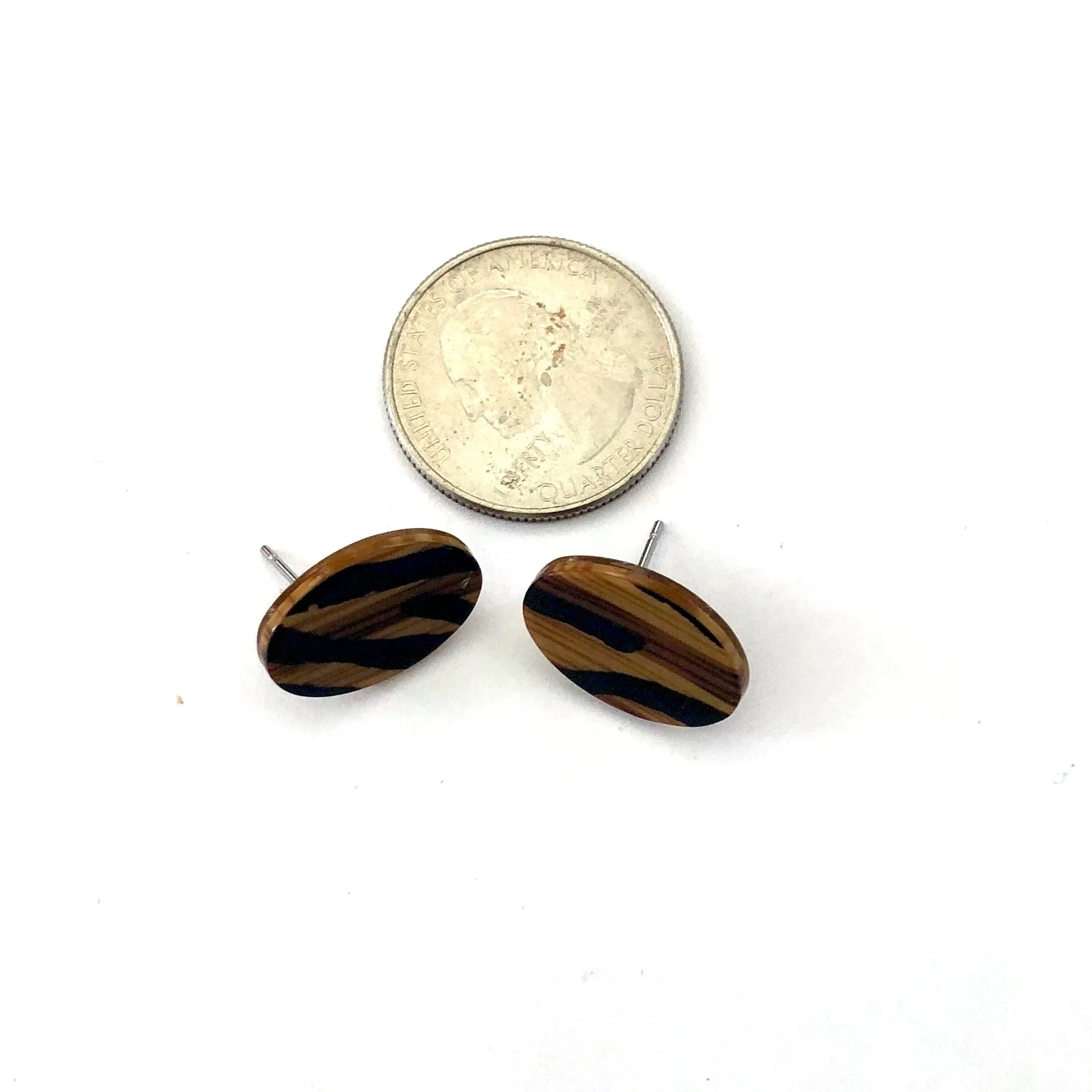 Tiger Striped Oval Stud Earrings